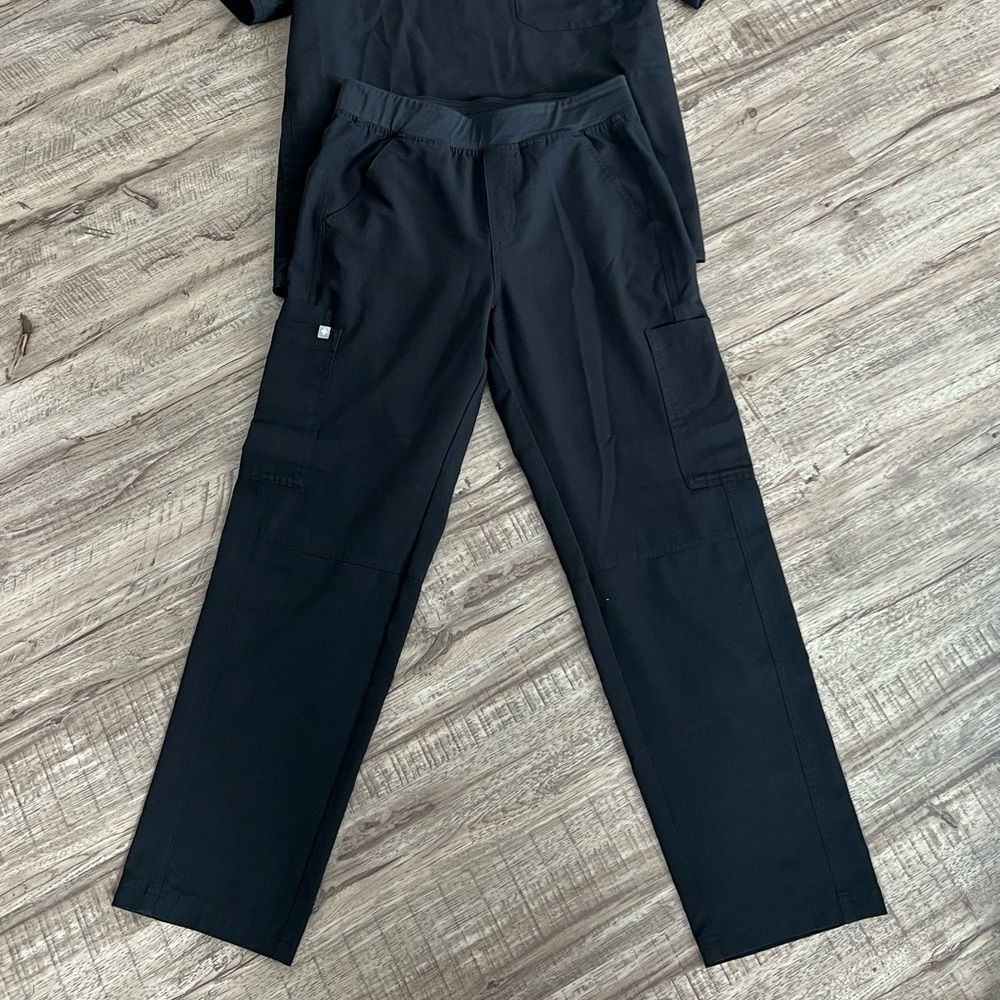 Men’s Figs Pants Technical Collection Size Small Black